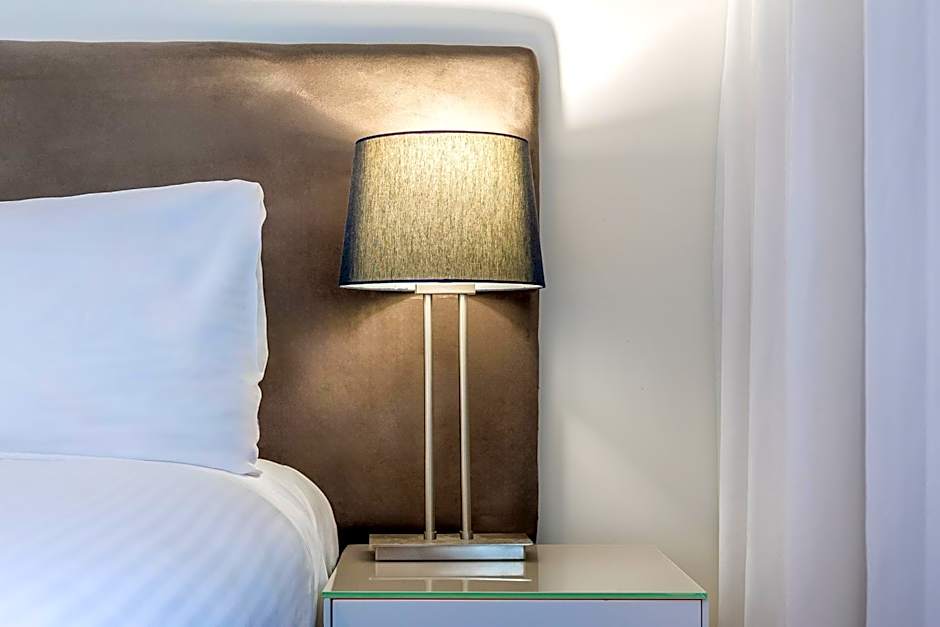 Oaks Nelson Bay Lure Suites