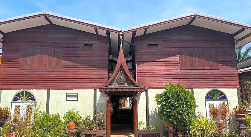 Chuchaiburi Sri Amphawa
