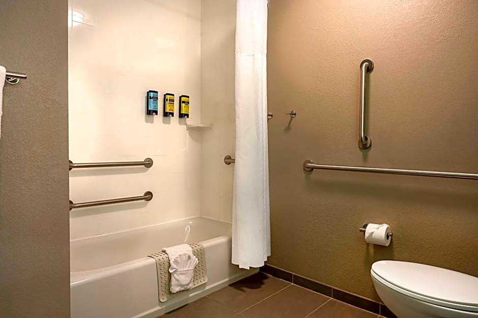 GLo Best Western Asheville-Blue Ridge Parkway