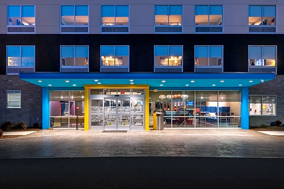 Tru by Hilton Sharonville, OH