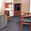 Days Inn & Suites by Wyndham Niagara Falls Centre St. By the Falls