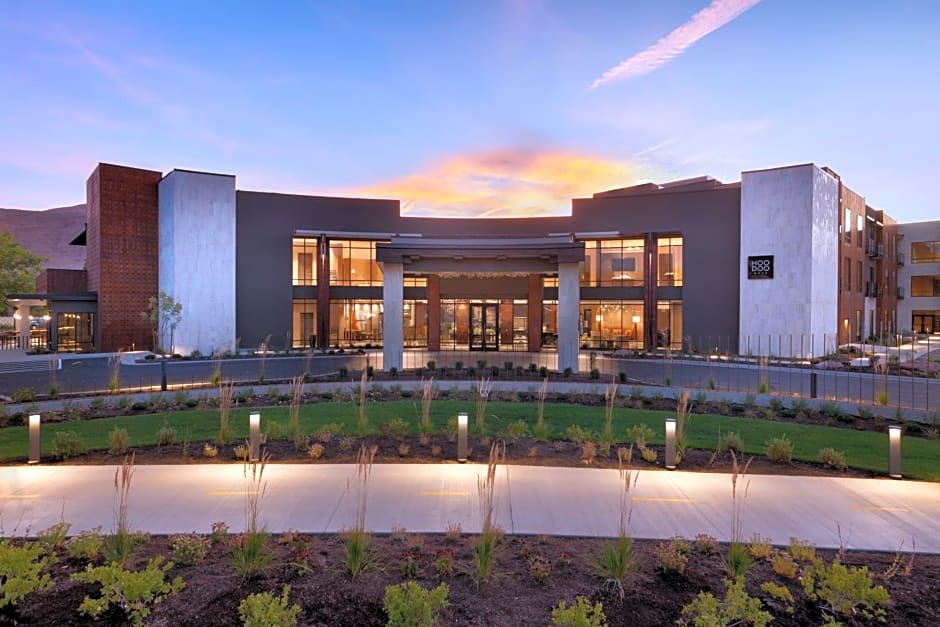 Hoodoo Moab, Curio Collection by Hilton