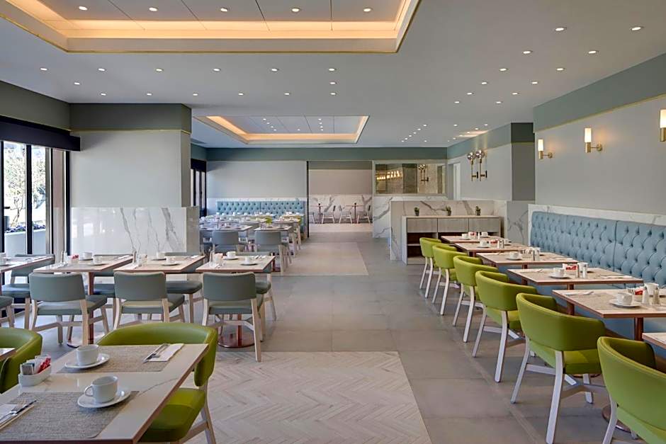 Crowne Plaza Zurich By IHG