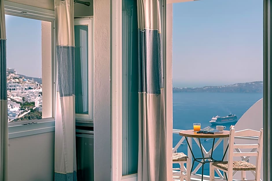 Blue Dolphins Apartments