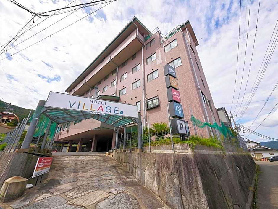 HOTEL VILLAGE