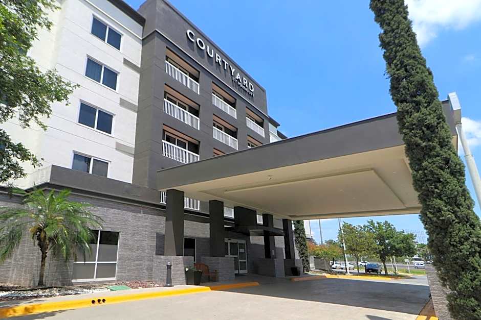 Courtyard by Marriott Monterrey Airport