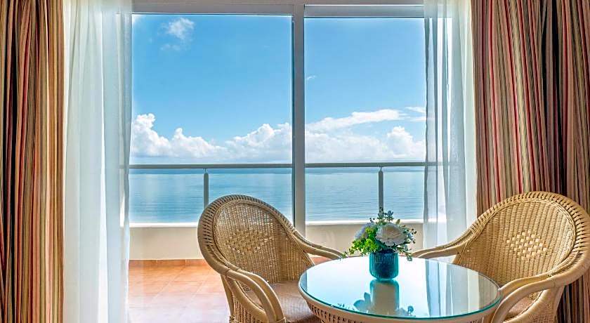 Bahia Principe Grand Cayacoa