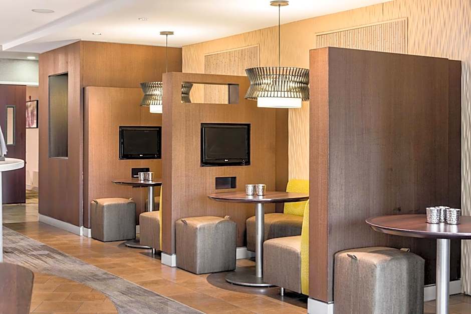 Courtyard by Marriott Waldorf