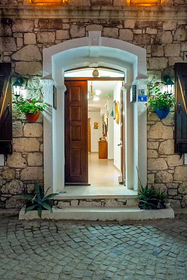 Flores Hotel Alacati