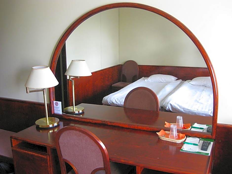 Hotel & Hostel Tallukka