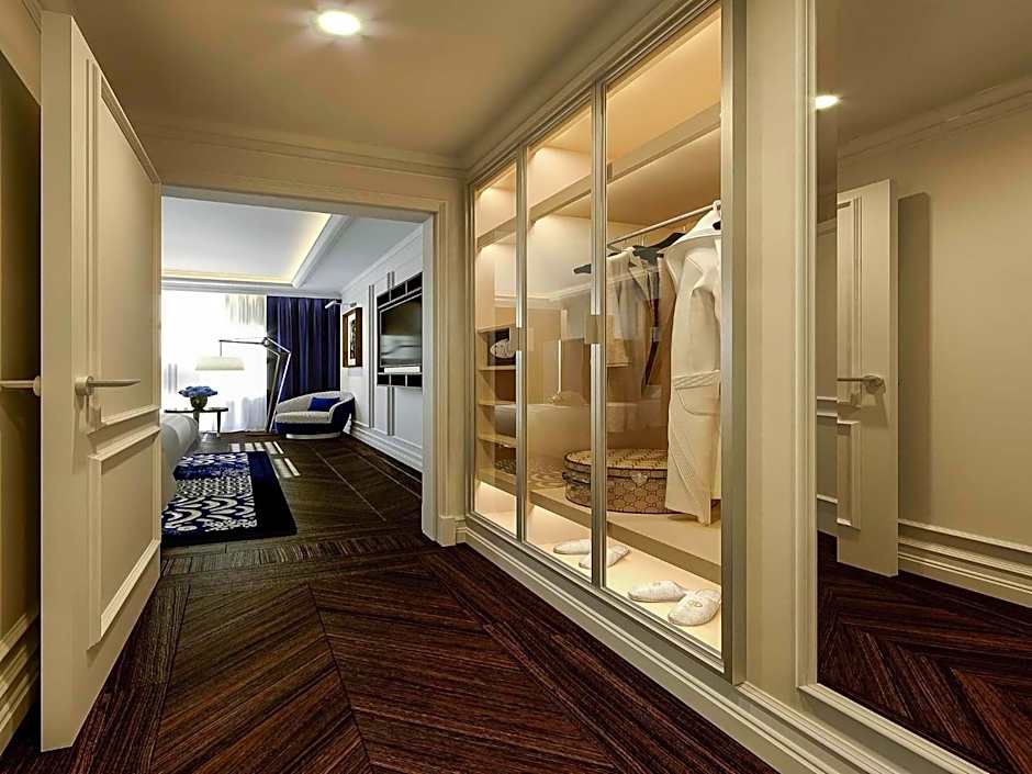 Sofitel Barcelona Skipper