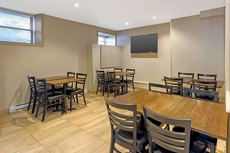 Quality Inn Centre-Ville