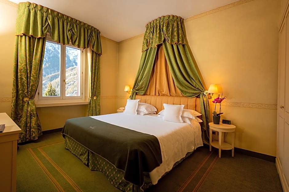 Grand Hotel Royal E Golf