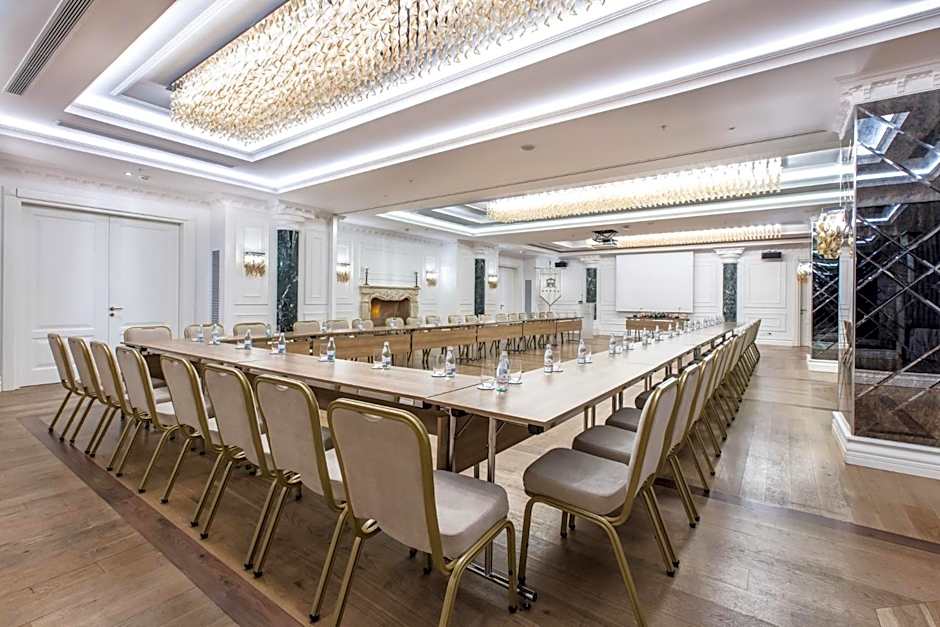 Xheko Imperial Luxury Hotel & SPA