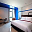 FX Hotel Metrolink Makkasan