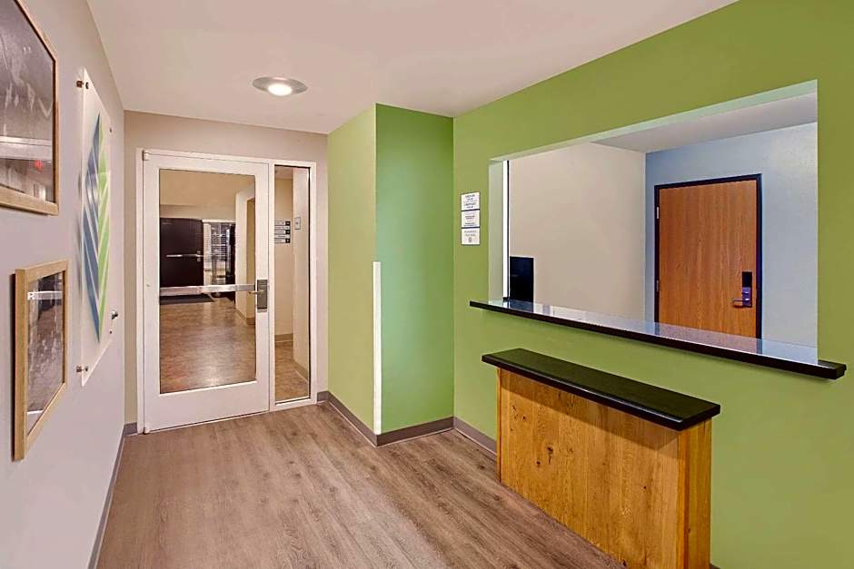 WoodSpring Suites Pharr
