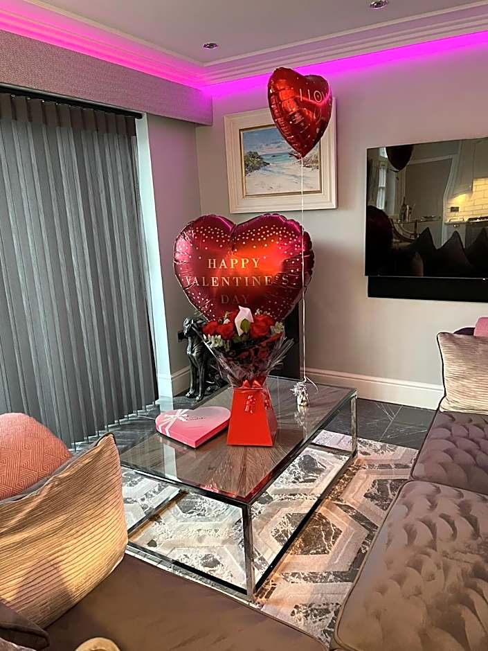 Little Fox Lodge Luxury Hideaway with Hot Tub Glencoe Near Fortwilliam