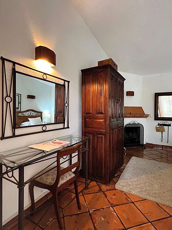 Casa Bugambilia, Un Pequeño Hotel en Tepoztlán