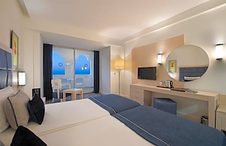 Superior Room Sea Side View