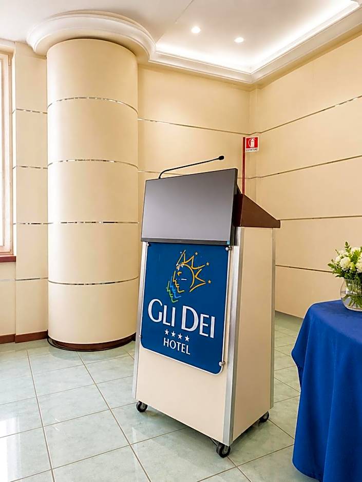 Gli Dei