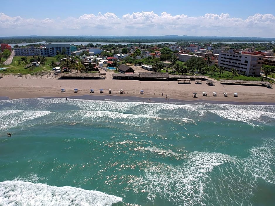 Don Luis Hostal - Sucursal Galeana - Tecolutla
