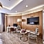 Aura Business Hotel