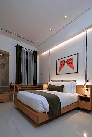 Queen Size Bed