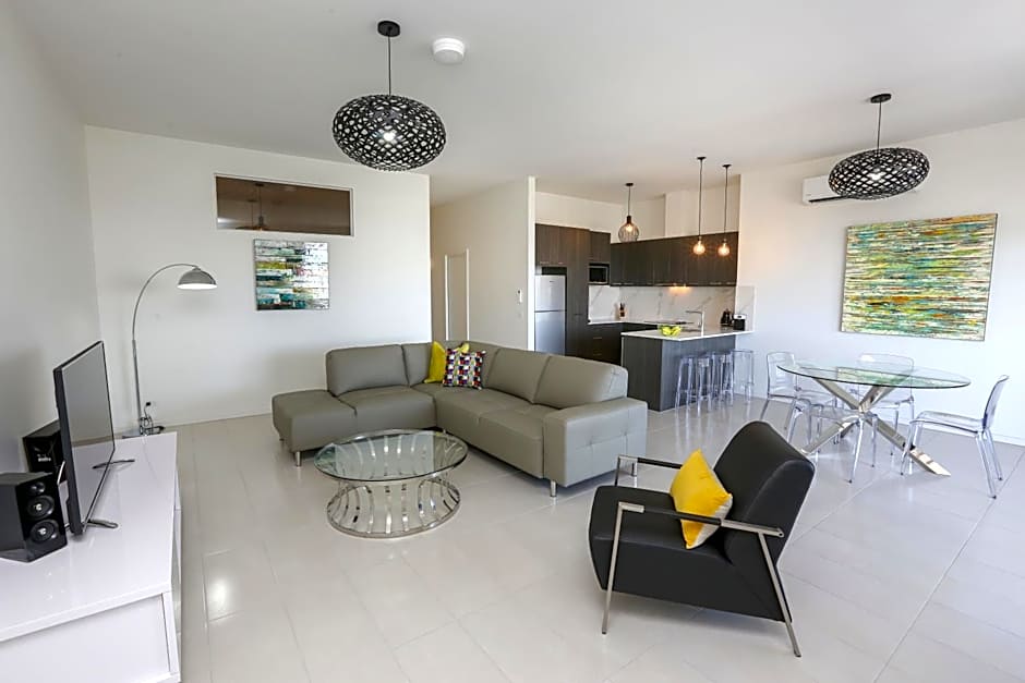 Indulge Apartments - CBD