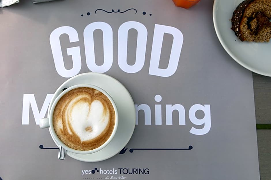 Yes Hotel Touring & SPA