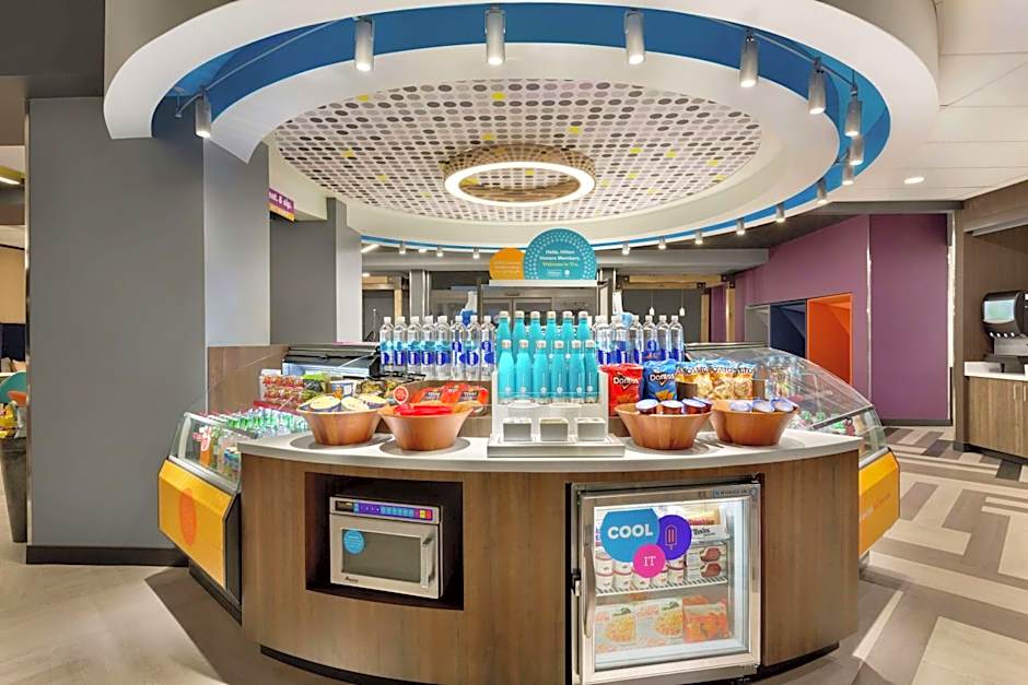 Tru by Hilton St. Charles St. Louis, MO