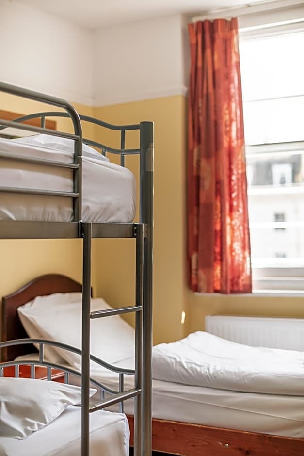 Dolphin Inn - The Lodge