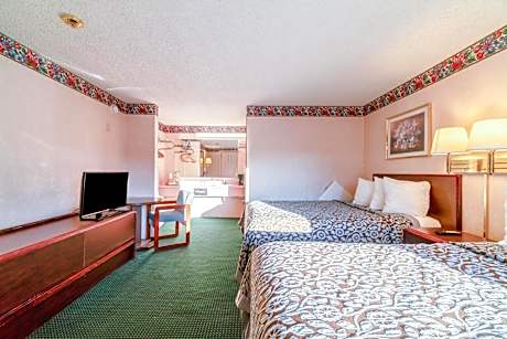 2 Full Beds Non-Smoking