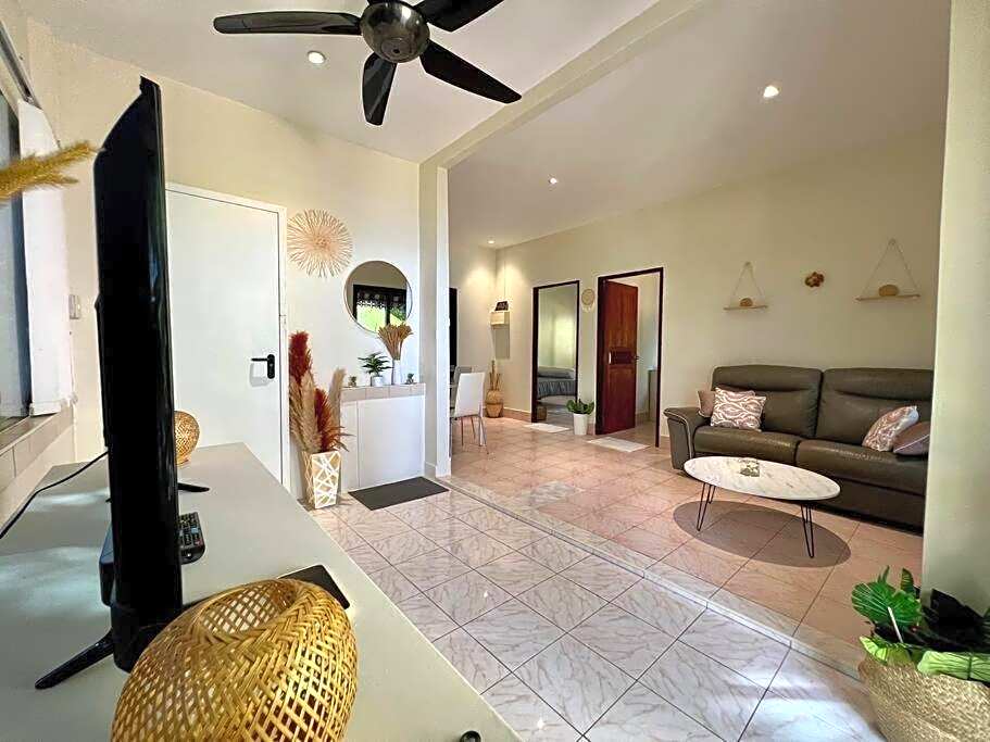 Bohemian Beach House Near Lamai