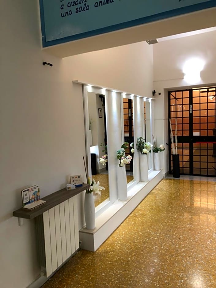 Hotel Cairoli