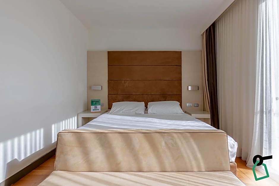 HOTIDAY Room Collection - Pisa