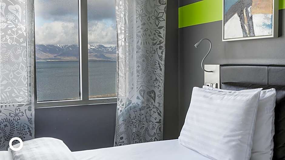 Photo 1 of 9 of Deluxe, Sea View