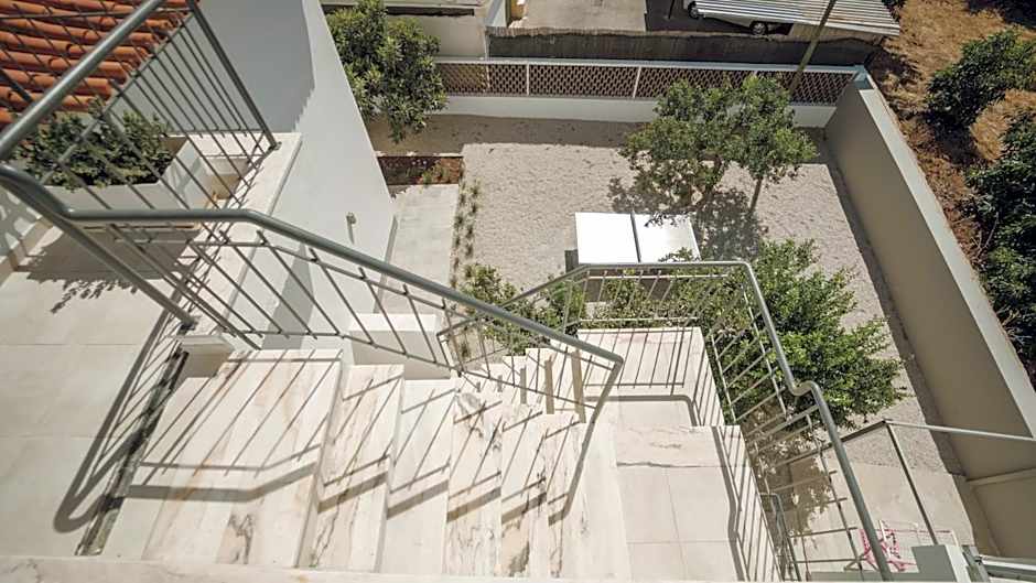 Vila Milreu Guest House