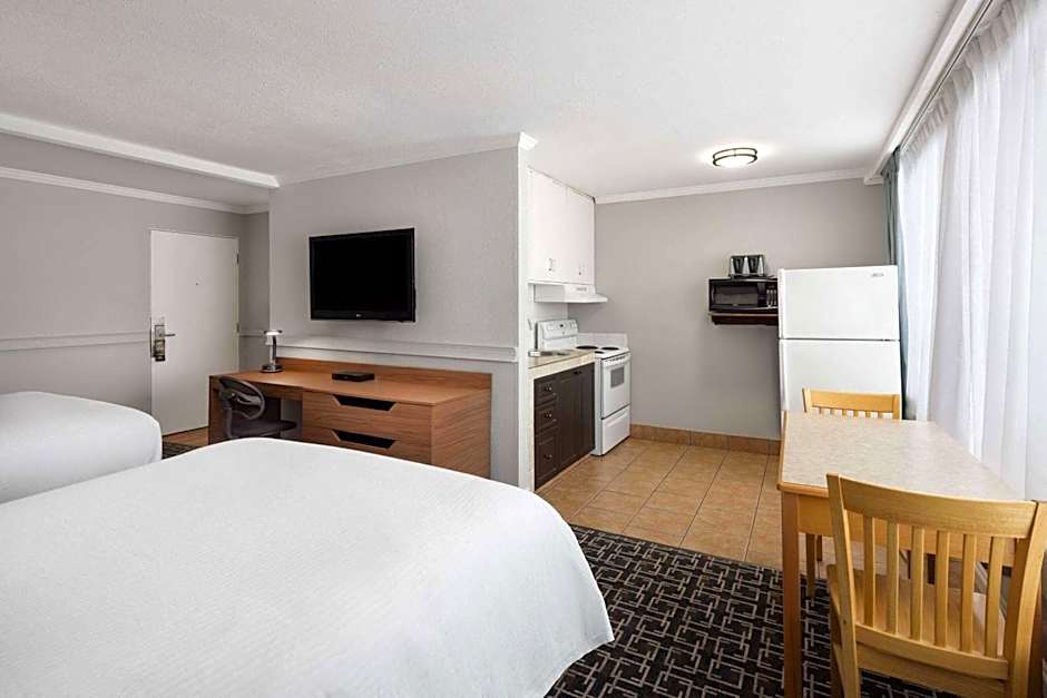 Baymont by Wyndham Edson