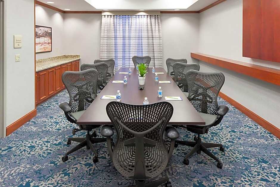 Hilton Garden Inn Naperville Warrenville