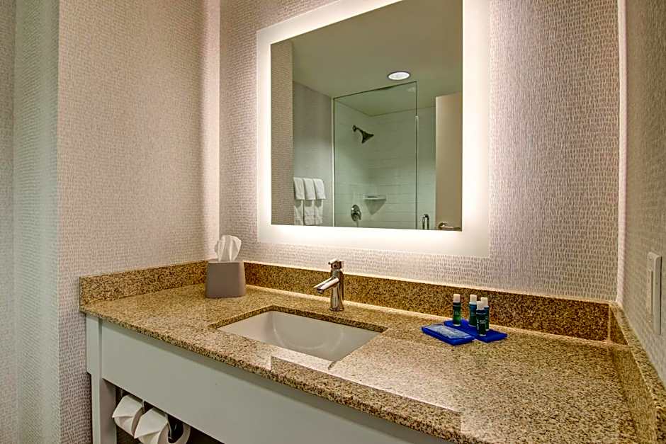 Holiday Inn Express Hotel & Suites Toronto - Markham By IHG