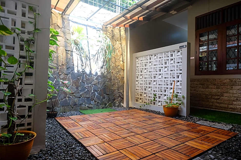 SAREH VILLA by The Lavana