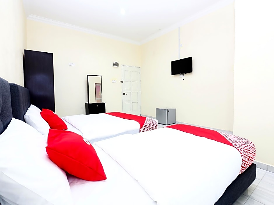 OYO 89607 Aloha Chalet