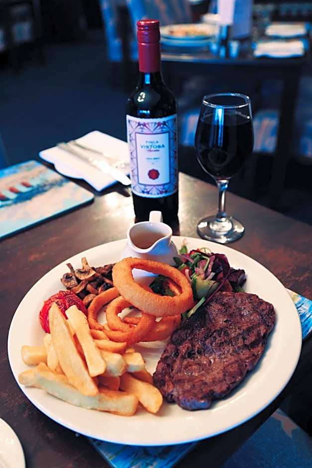 Royal Mackintosh Hotel