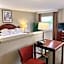Days Inn & Suites by Wyndham Laurel Near Fort Meade