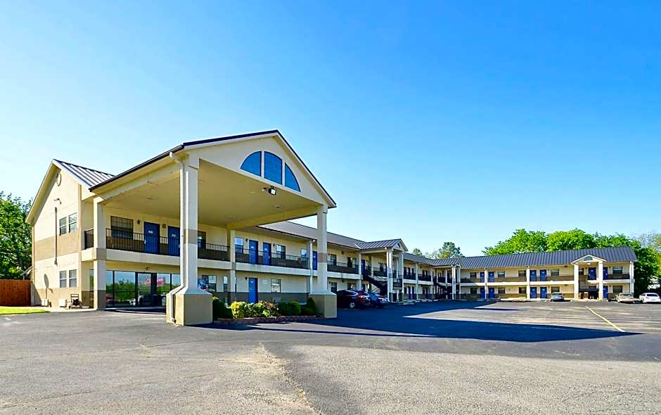 Motel 6-Atoka, OK