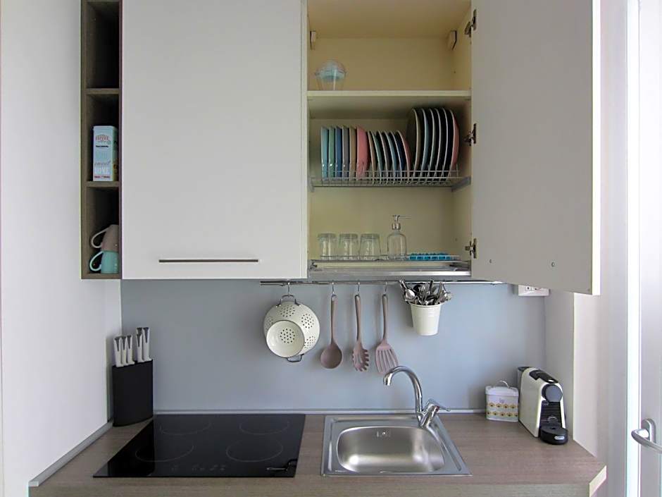 New & modern apartment on the sea