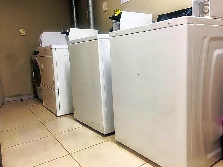 Surf 'N' Snow Backpackers Across Sky Tower