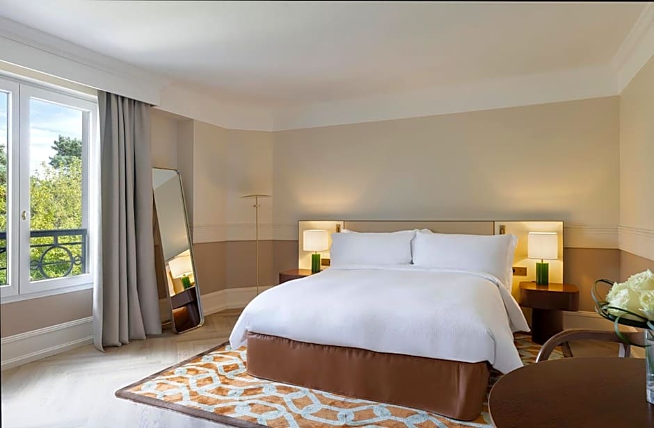 InterContinental Hotels Chantilly Chateau Mont Royal By IHG