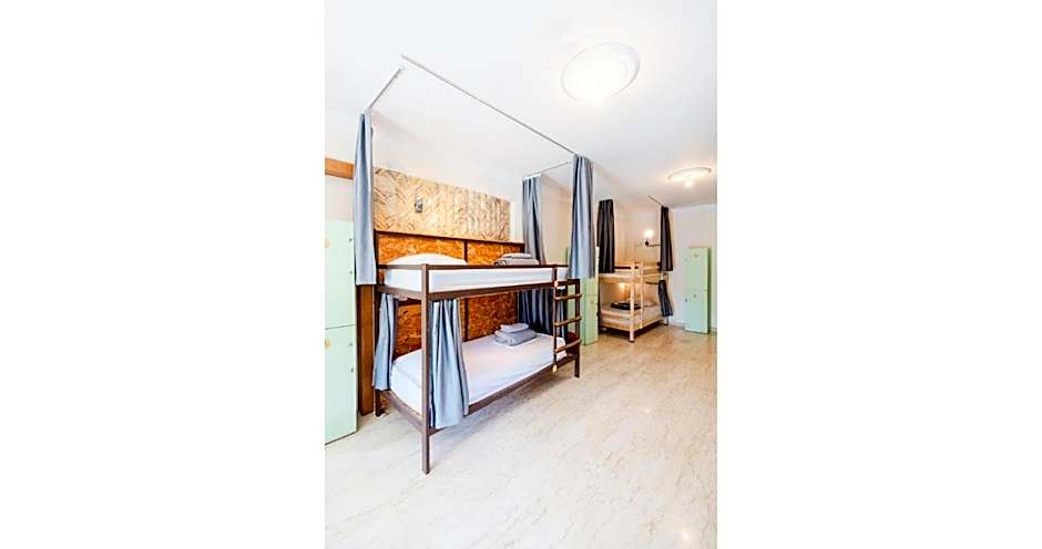 House of Nissus Hostel