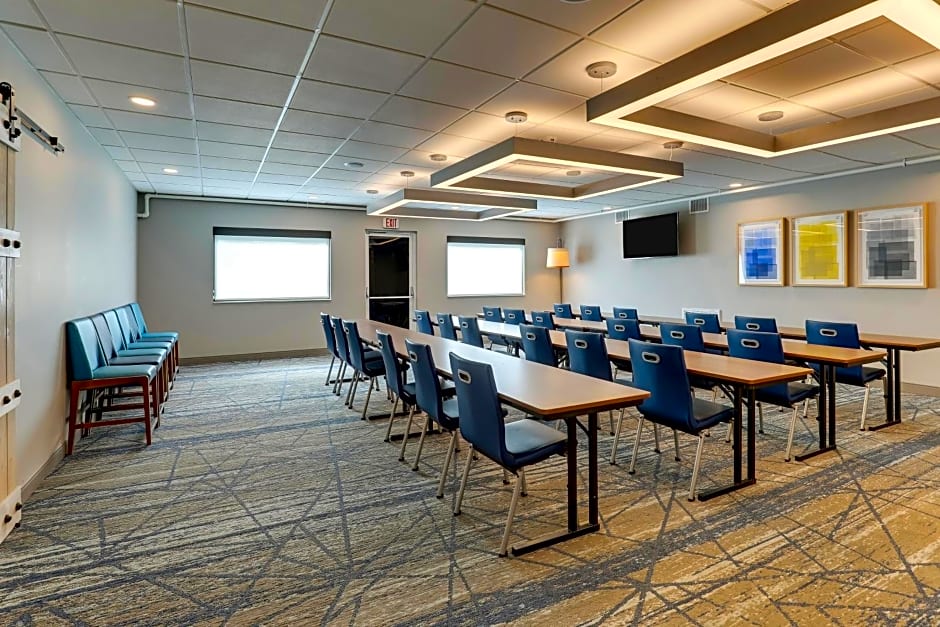 Holiday Inn Express Kenner - New Orleans Airport, an IHG Hotel